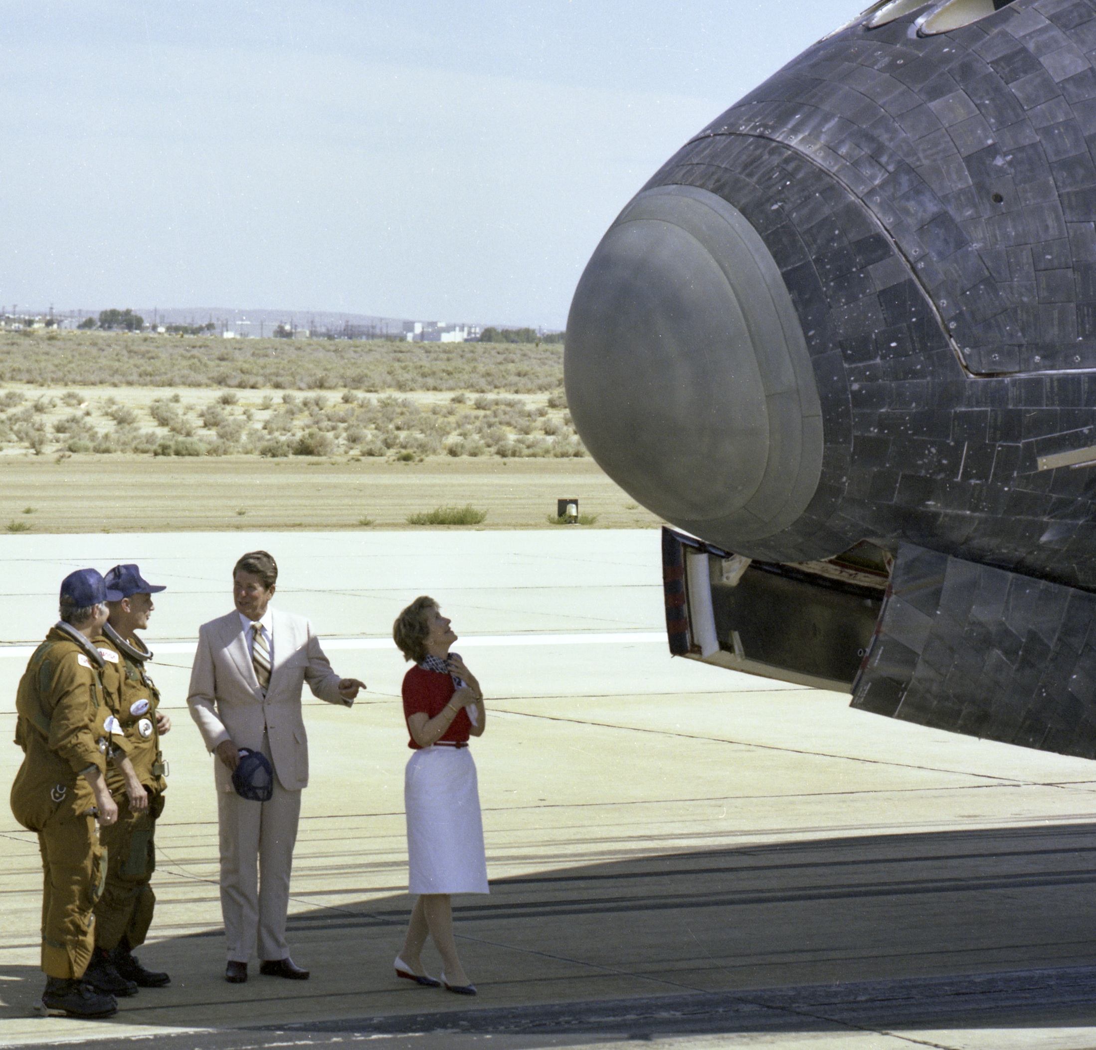 Ronald Reagan and Nancy Reagan together